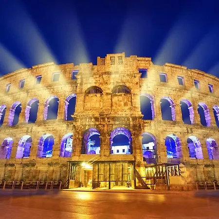 Lägenhet Deluxe Boricciano Pula